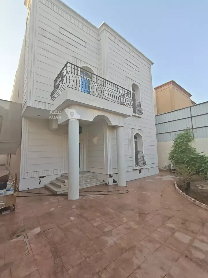 5 bedroom villa in Taibah, Eastern Province 10