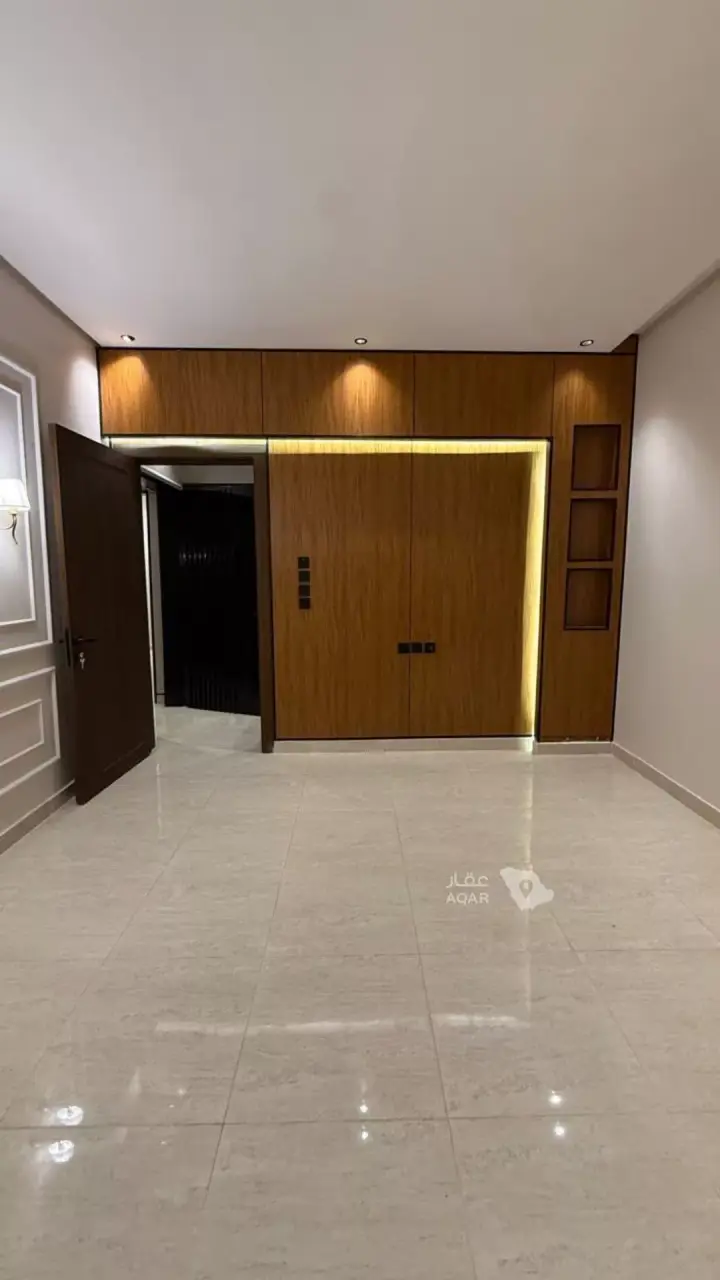 3 bedroom apartment in As Suways, Jazan 6