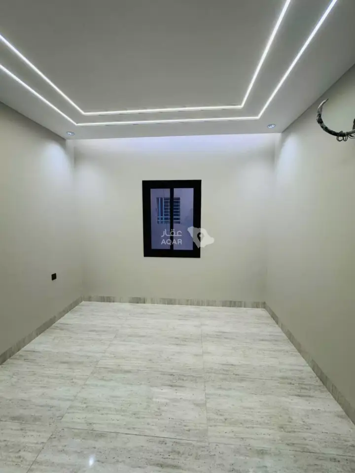 5 bedroom apartment in As Suways, Jazan 4