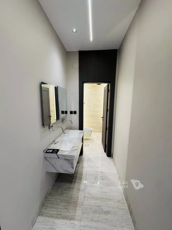5 bedroom apartment in As Suways, Jazan 10