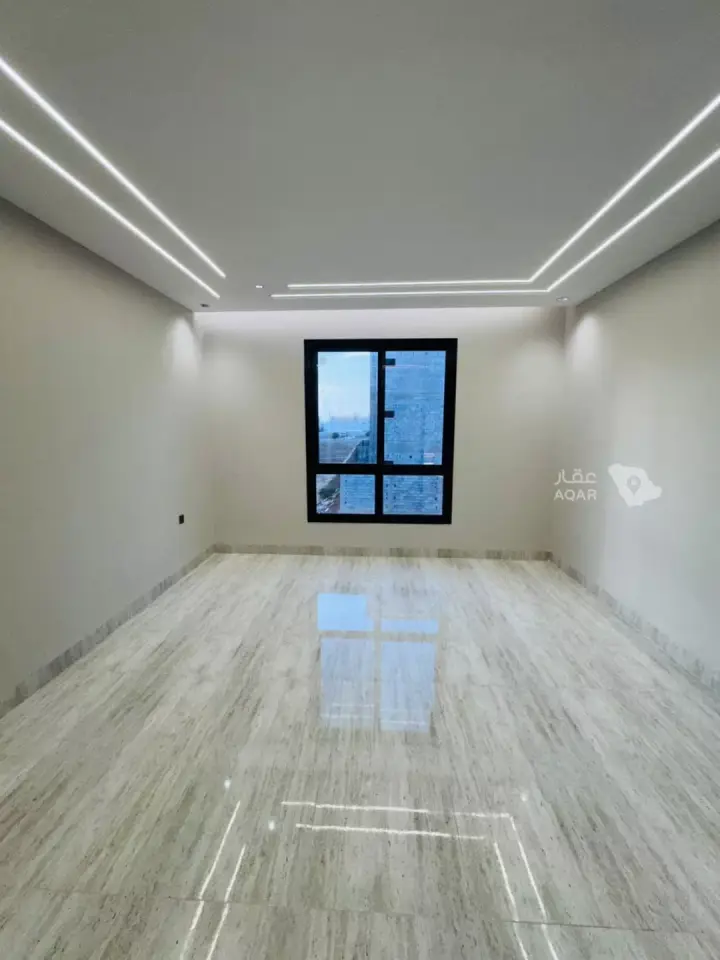 5 bedroom apartment in As Suways, Jazan 13