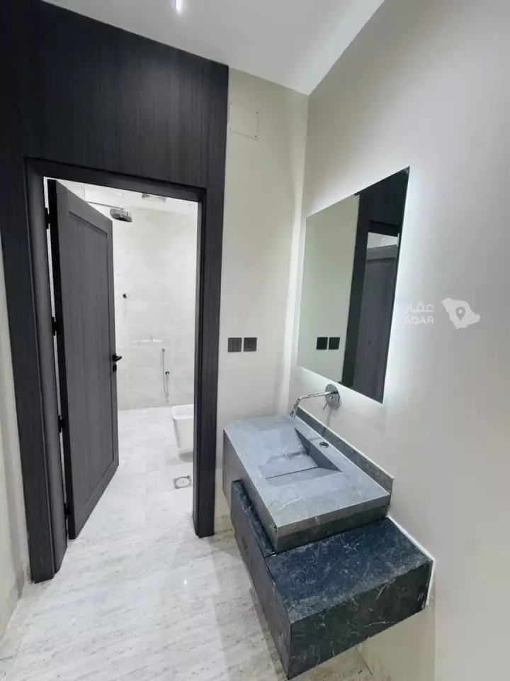 5 bedroom apartment in As Suways, Jazan 7