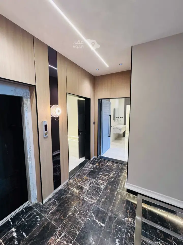 5 bedroom apartment in As Suways, Jazan 16