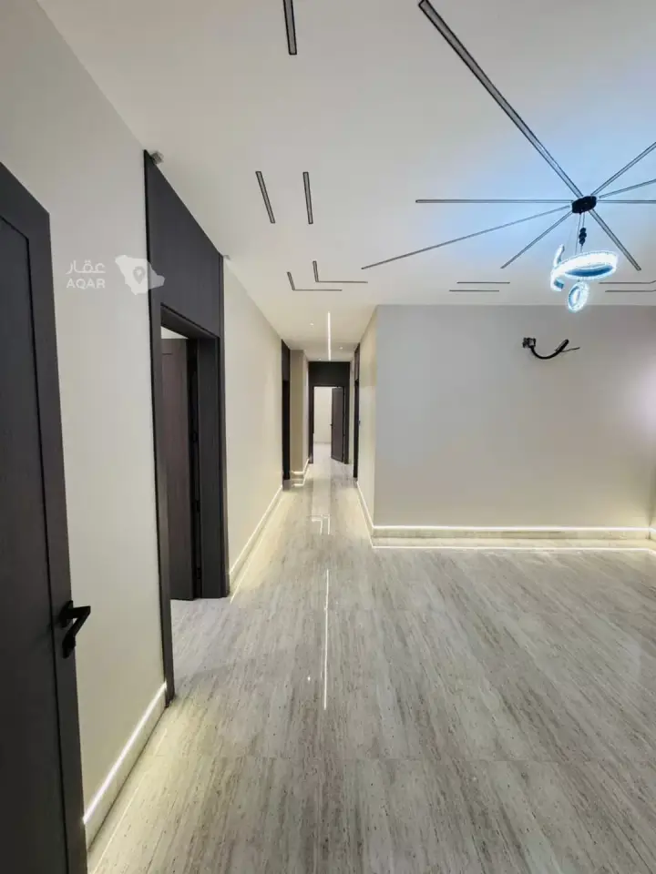 5 bedroom apartment in As Suways, Jazan 18