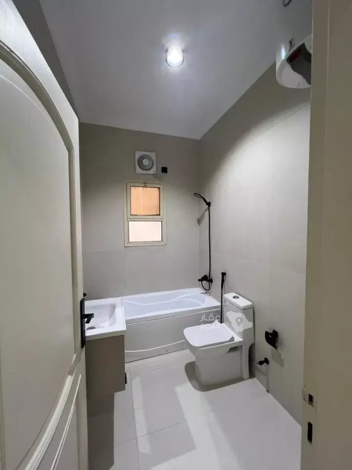 5 bedroom apartment in Bani Malik, Jeddah 15