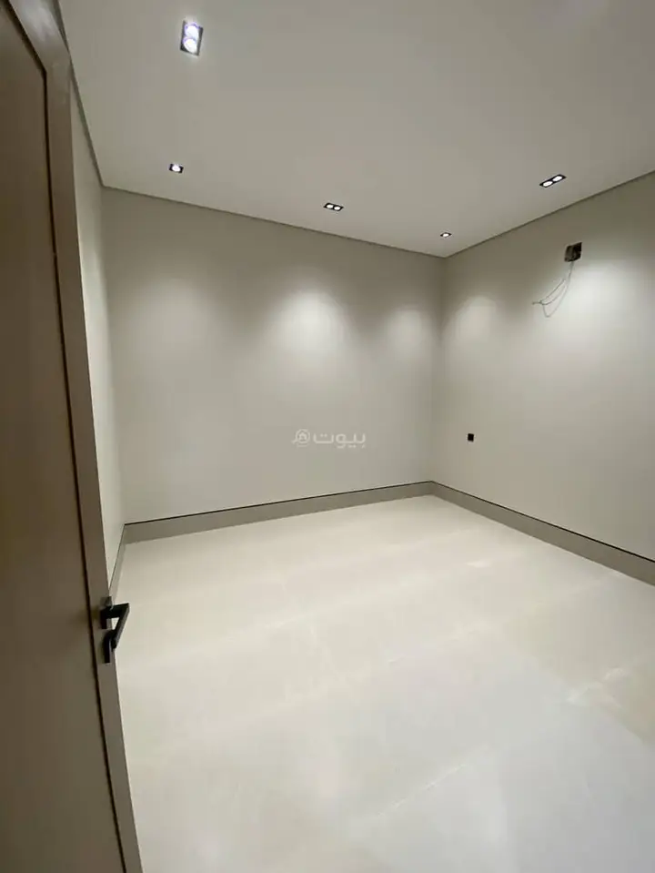 2 bedroom apartment in Al Zahrah, Riyadh 6