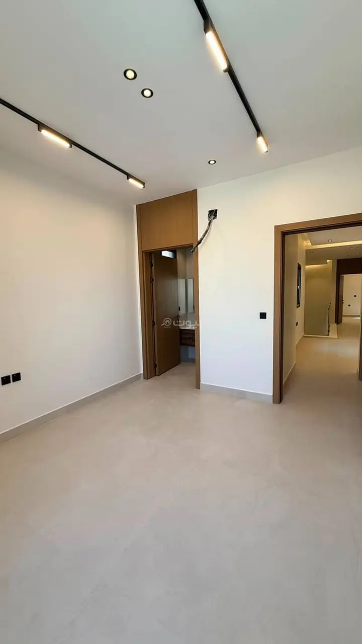 4 bedroom villa in Badr, Riyadh 16