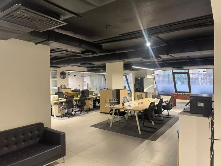 4 bedroom office in Al Aziziyah, Jeddah 15