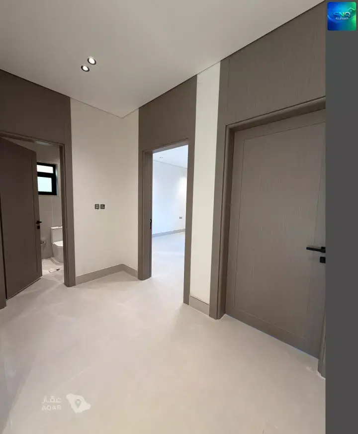 4 bedroom villa in Dahiat King Fahd, Eastern Province 15