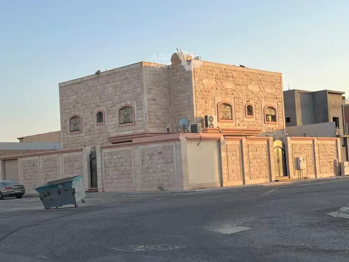 فيلا 5 غرف في الفرسان، الدمام 2