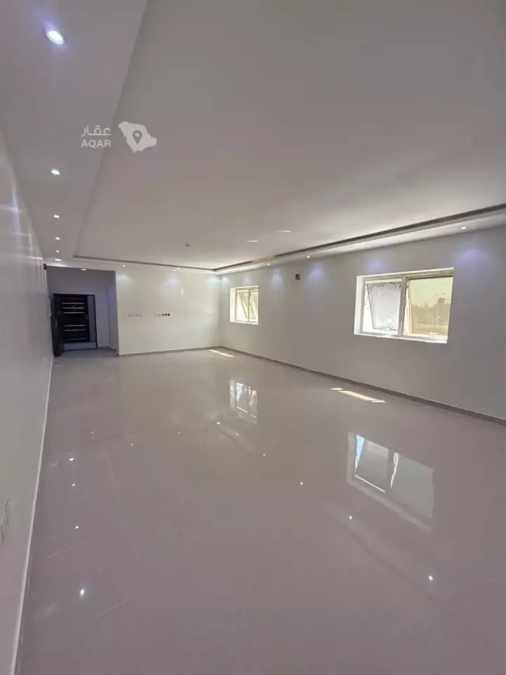 2 bedroom office in Al Mahdiyyah, Riyadh 14