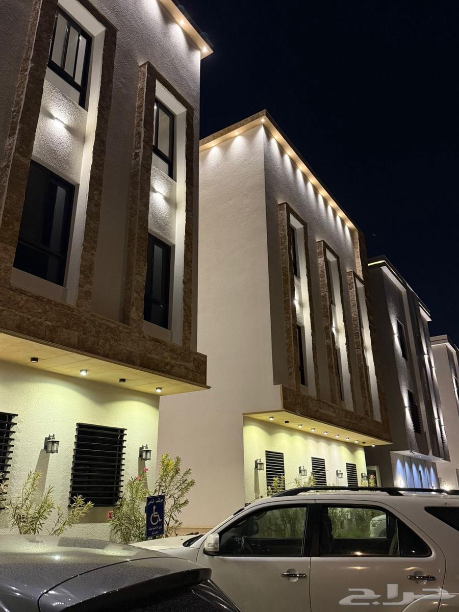 3 bedroom apartment in Dhahrat Laban 3