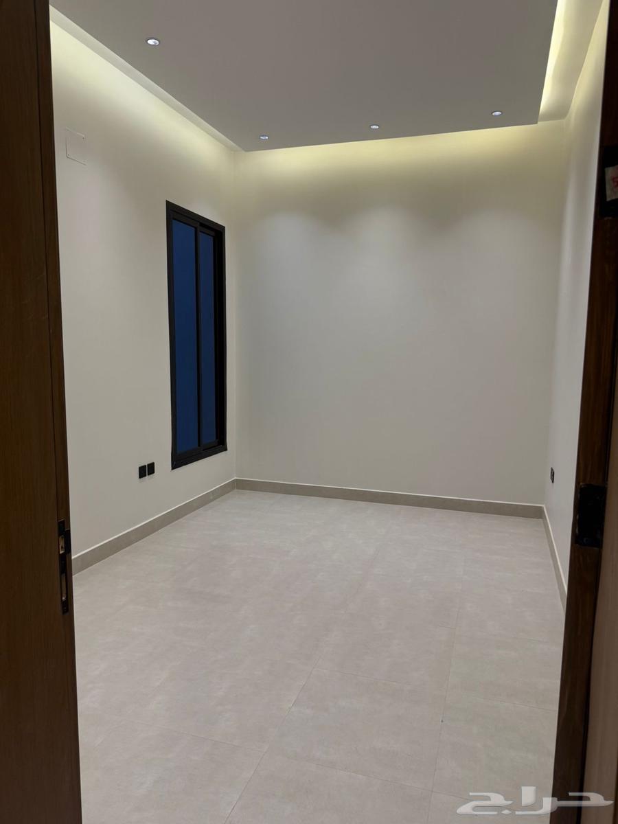 3 bedroom apartment in Dhahrat Laban 10