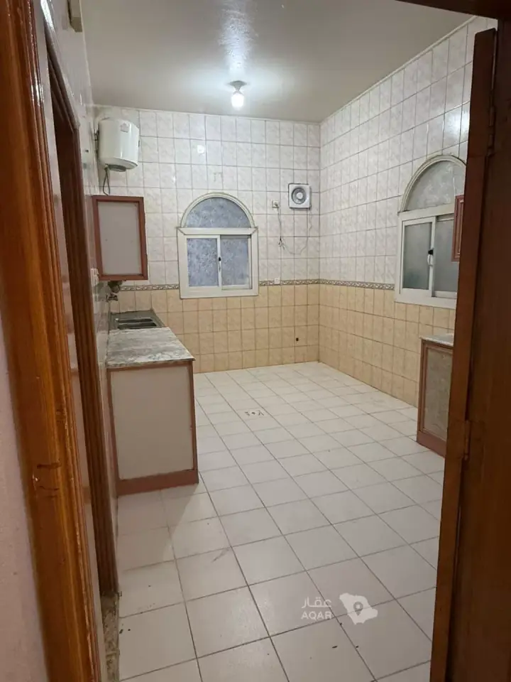 5 bedroom apartment in Ar Rassaas, Khamis Mushait 15