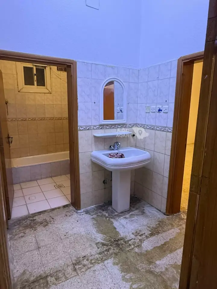 5 bedroom apartment in Ar Rassaas, Khamis Mushait 18