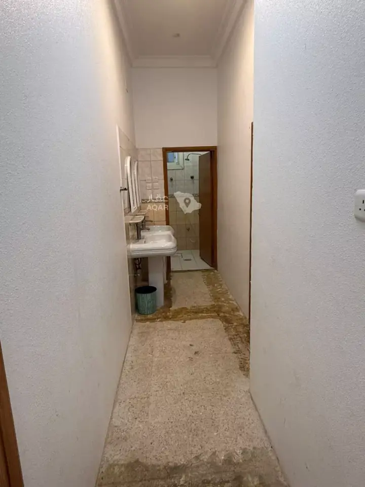 5 bedroom apartment in Ar Rassaas, Khamis Mushait 19