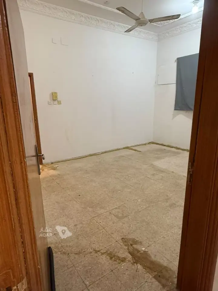 5 bedroom apartment in Ar Rassaas, Khamis Mushait 11