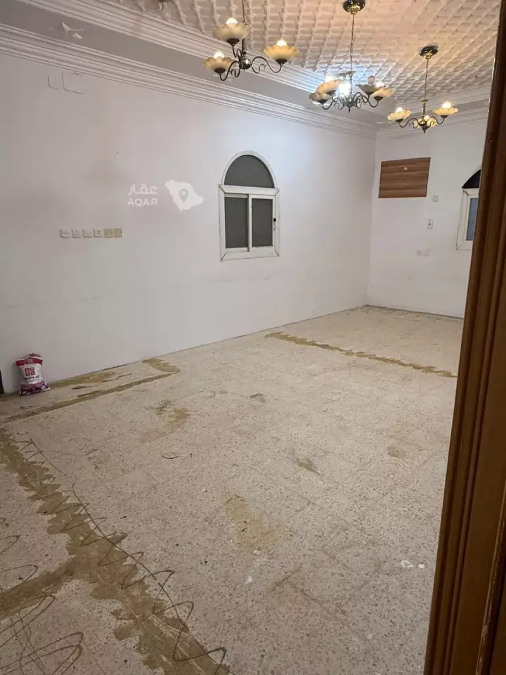 5 bedroom apartment in Ar Rassaas, Khamis Mushait 17