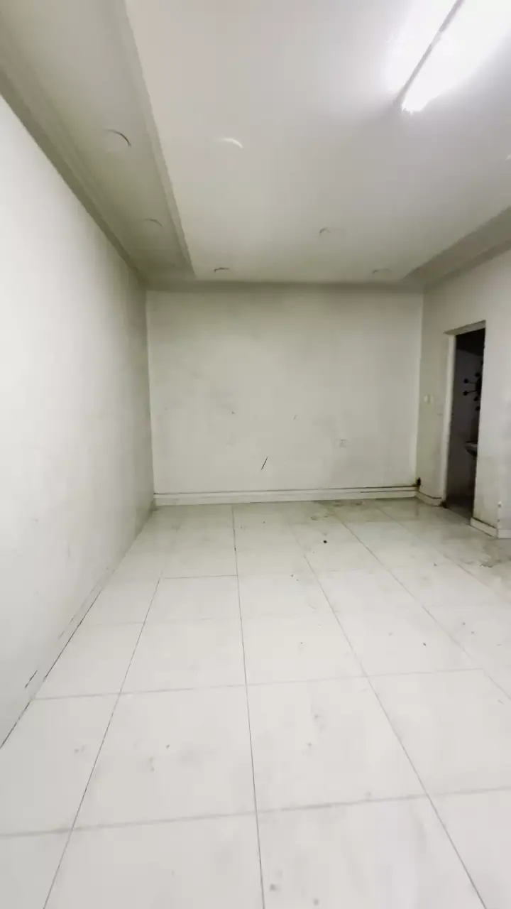 shop in Al Rawdah, Riyadh 6