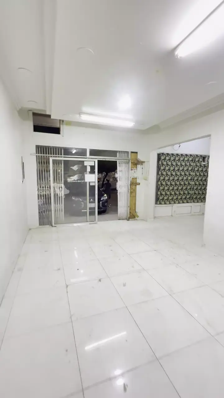 shop in Al Rawdah, Riyadh 6