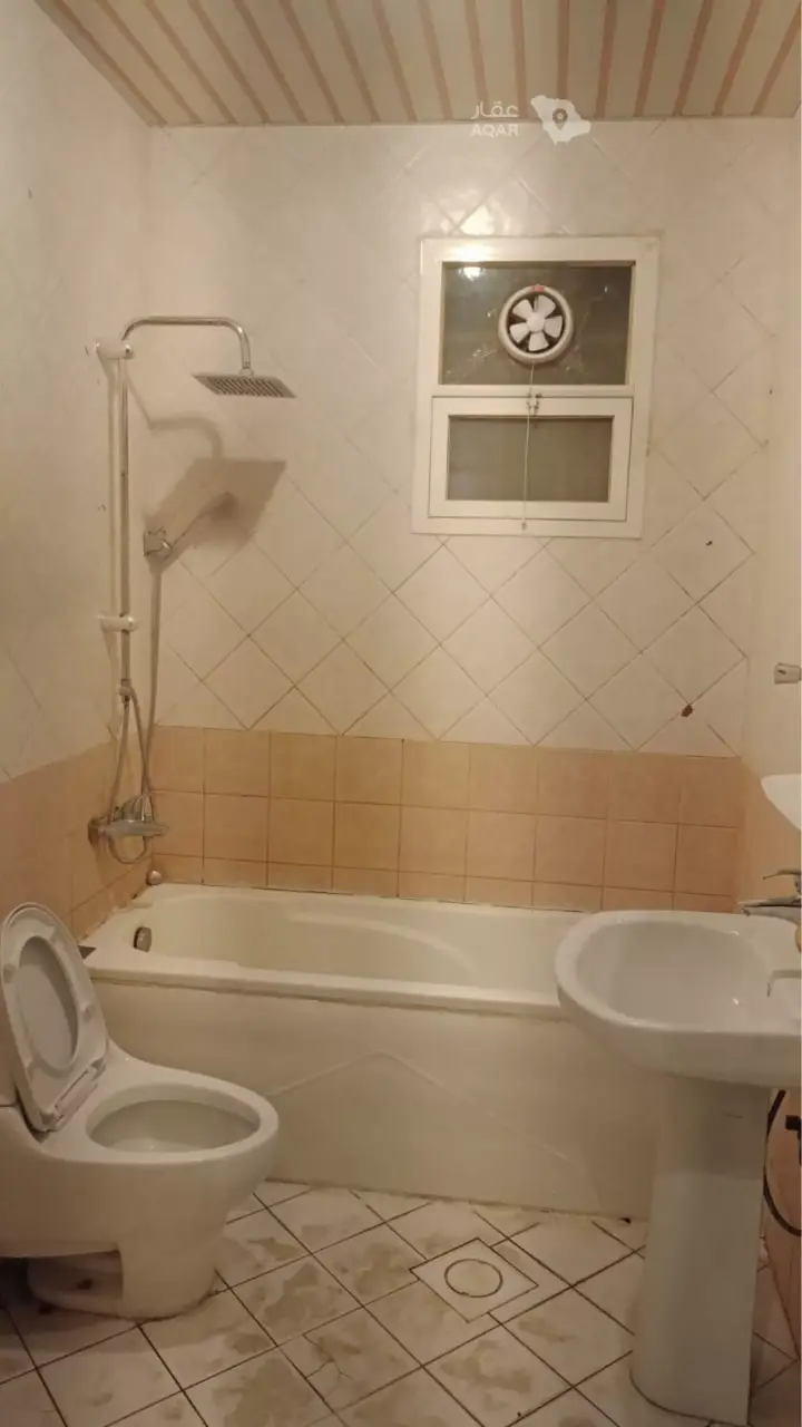 2 bedroom apartment in King Faisal, Riyadh 4