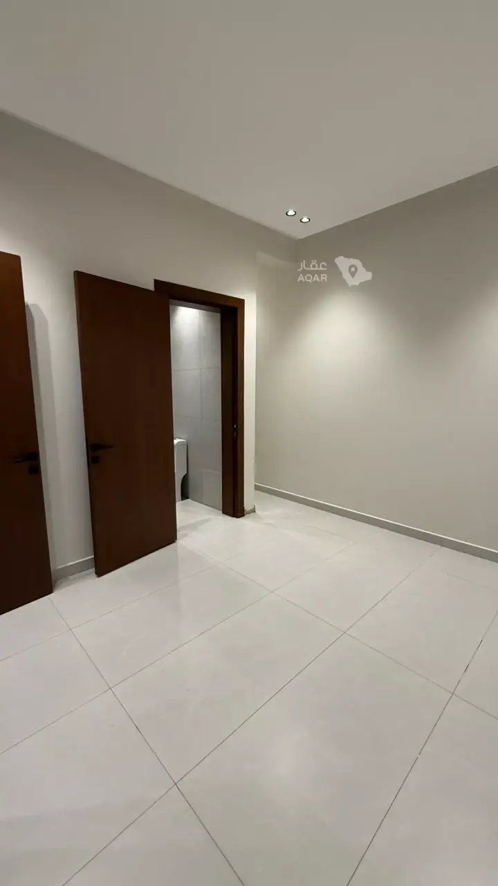 5 bedroom villa in Al Khaleej, Riyadh 5