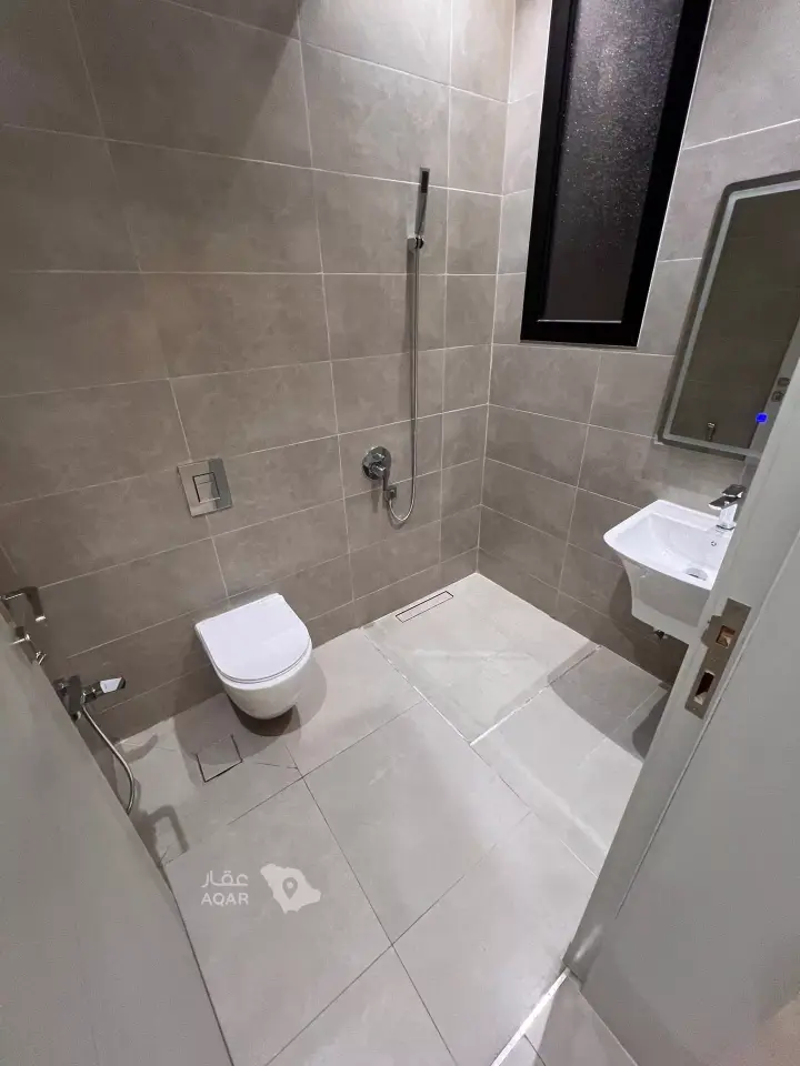 3 bedroom apartment in Al Munsiyah, Riyadh 13