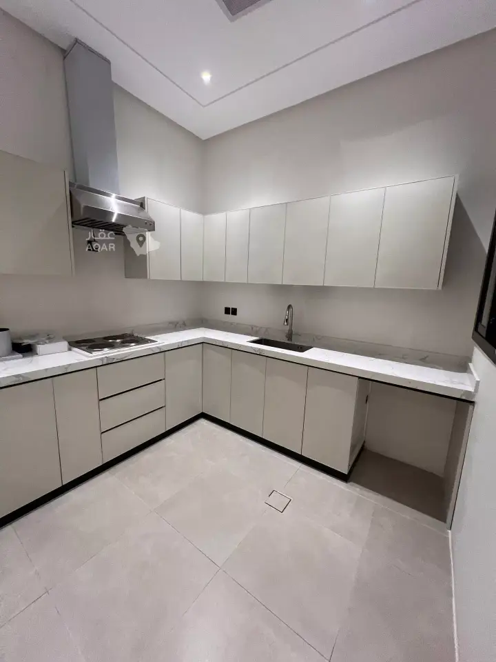 3 bedroom apartment in Al Munsiyah, Riyadh 11