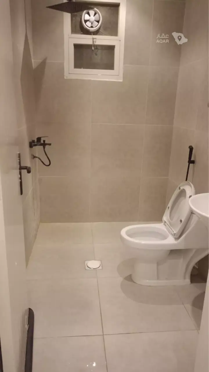 2 bedroom apartment in King Faisal, Riyadh 5
