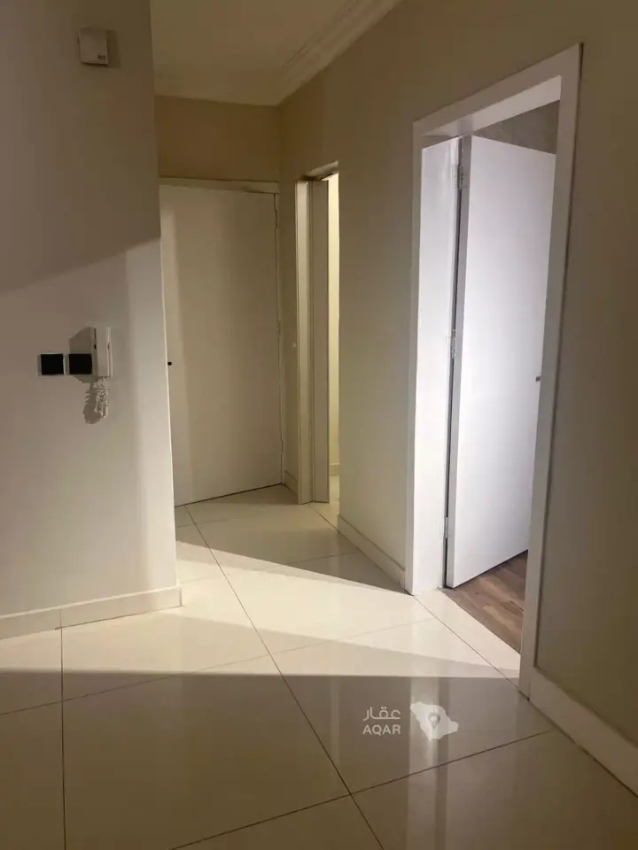 3 bedroom apartment in Hittin, Riyadh 6