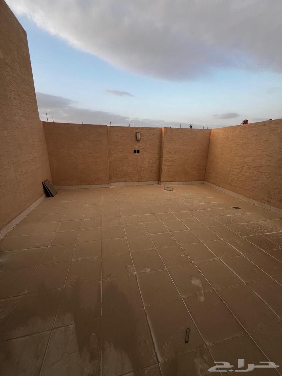 5 bedroom apartment in Taibah 4