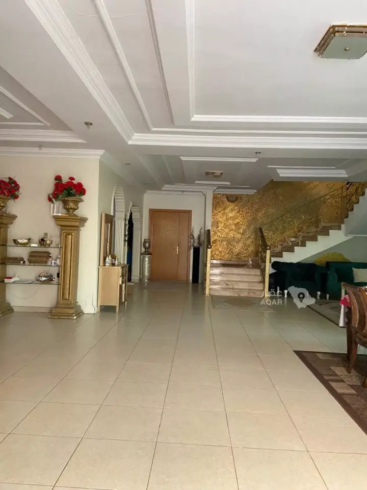 5 bedroom villa in Al Andalus, Riyadh 8