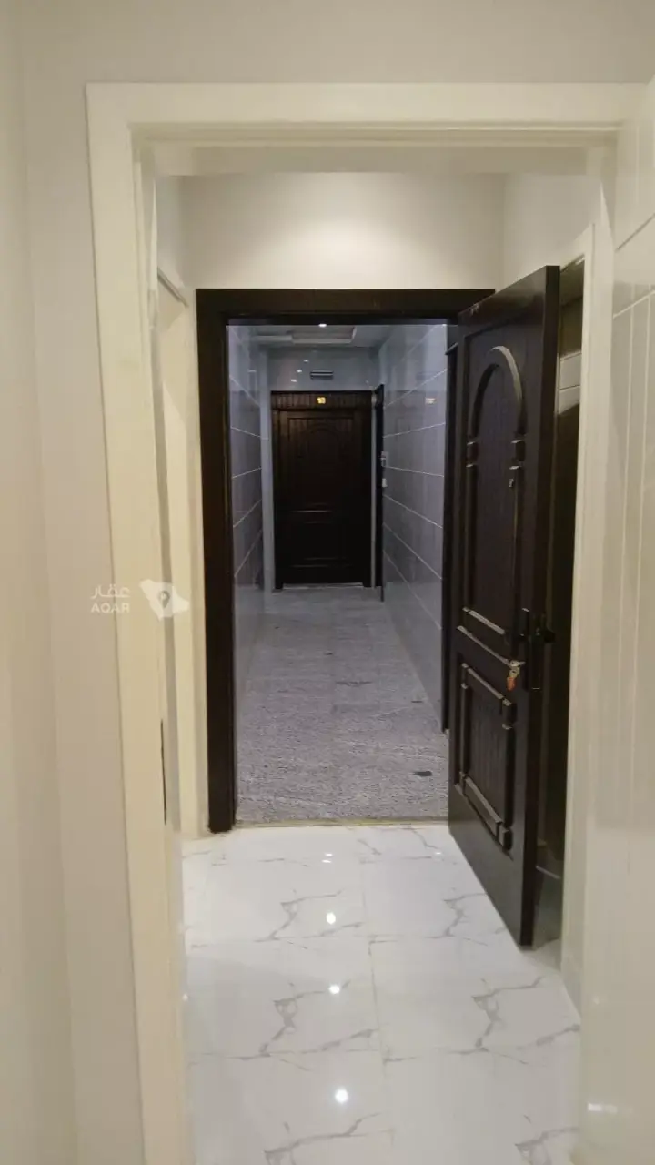 3 bedroom apartment in Al Wahah, Jeddah 18