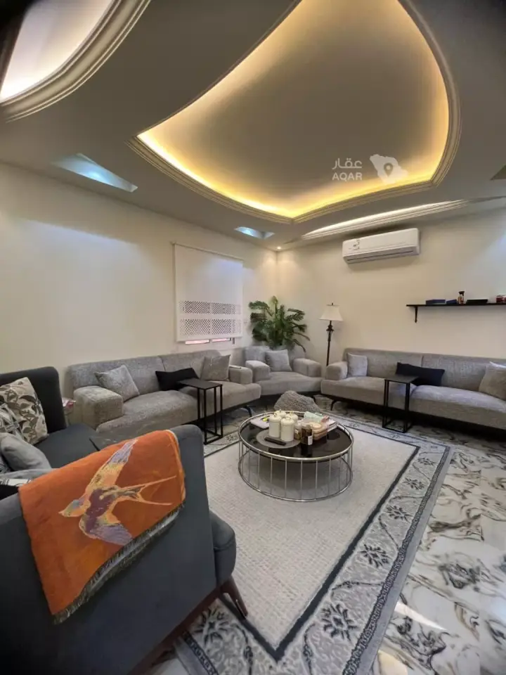 4 bedroom villa in Abhur North, Jeddah 3