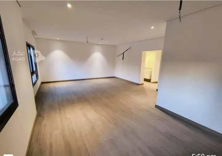 5 bedroom apartment in Al Hamdaniyah, Jeddah 2