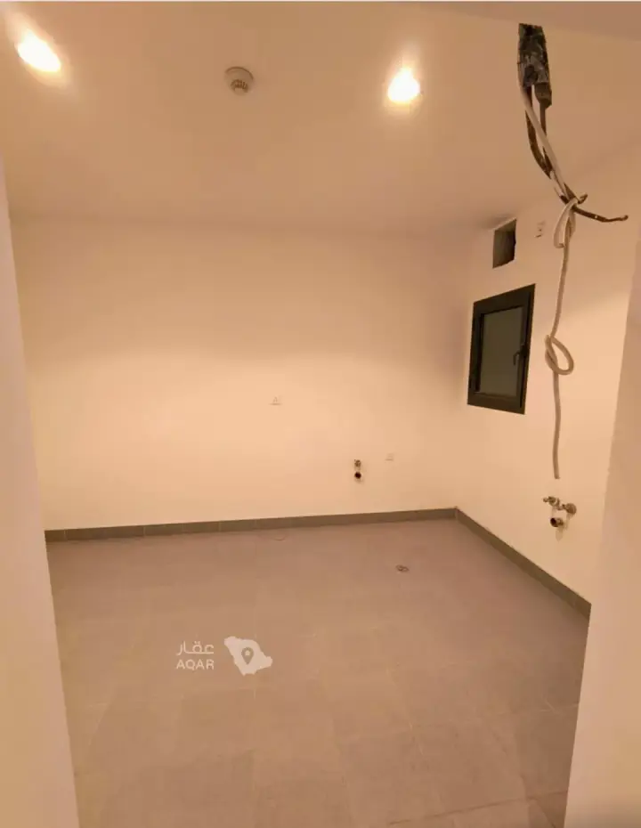5 bedroom apartment in Al Hamdaniyah, Jeddah 11