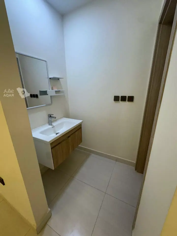 4 bedroom villa in Al Aridh, Riyadh 3