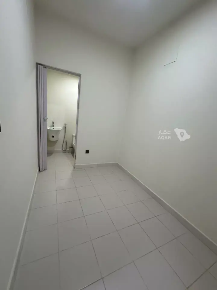 4 bedroom villa in Al Aridh, Riyadh 29