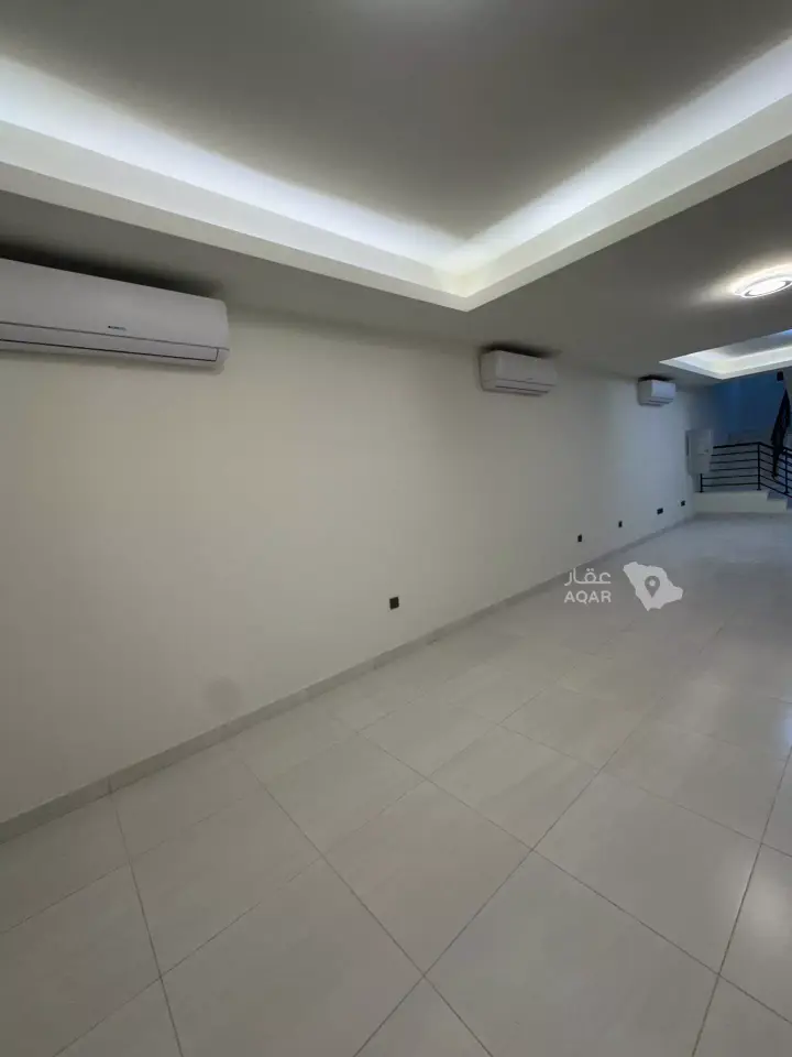 4 bedroom villa in Al Aridh, Riyadh 6
