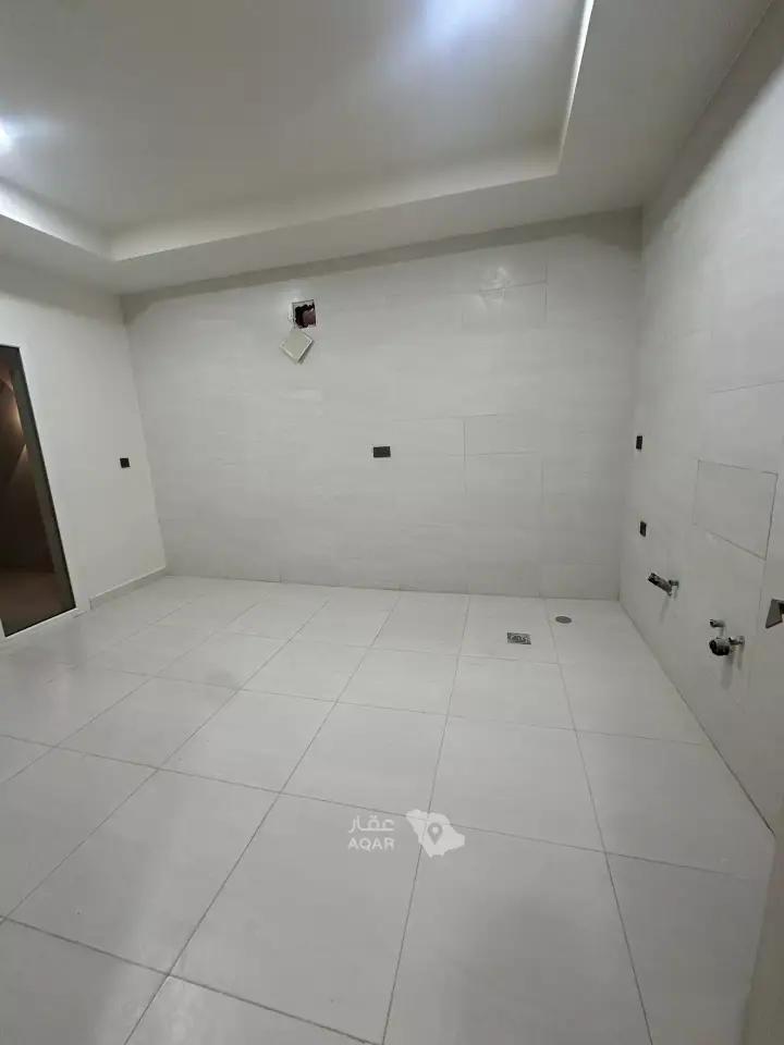 4 bedroom villa in Al Aridh, Riyadh 5