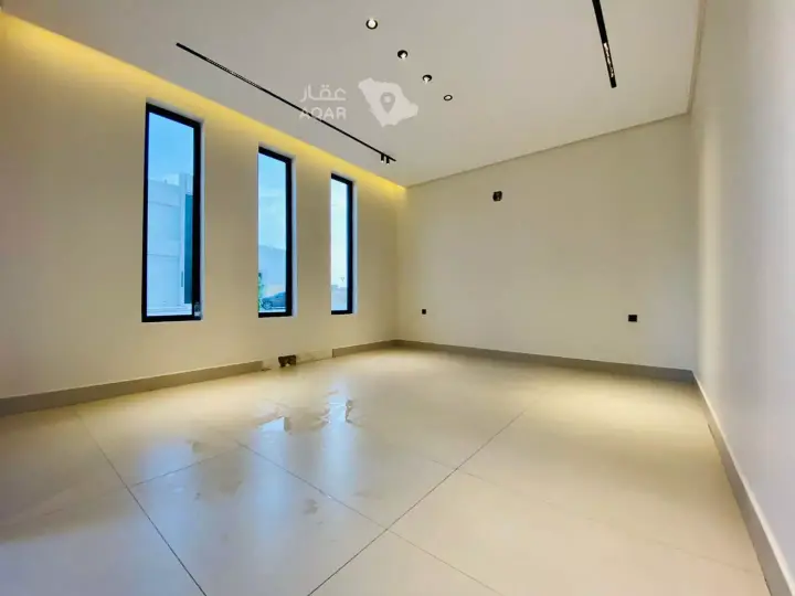 3 bedroom villa in Al Mahdiyyah, Riyadh 5