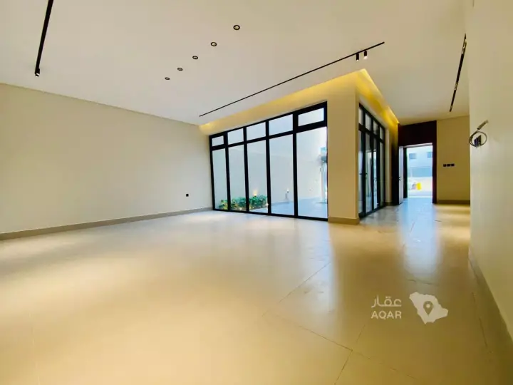 3 bedroom villa in Al Mahdiyyah, Riyadh 20