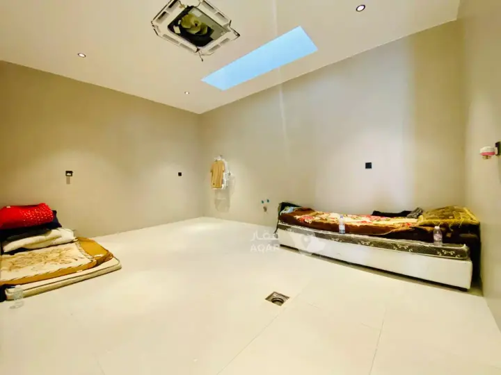 3 bedroom villa in Al Mahdiyyah, Riyadh 21