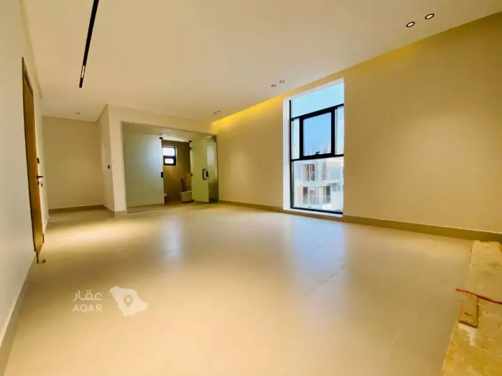 3 bedroom villa in Al Mahdiyyah, Riyadh 16