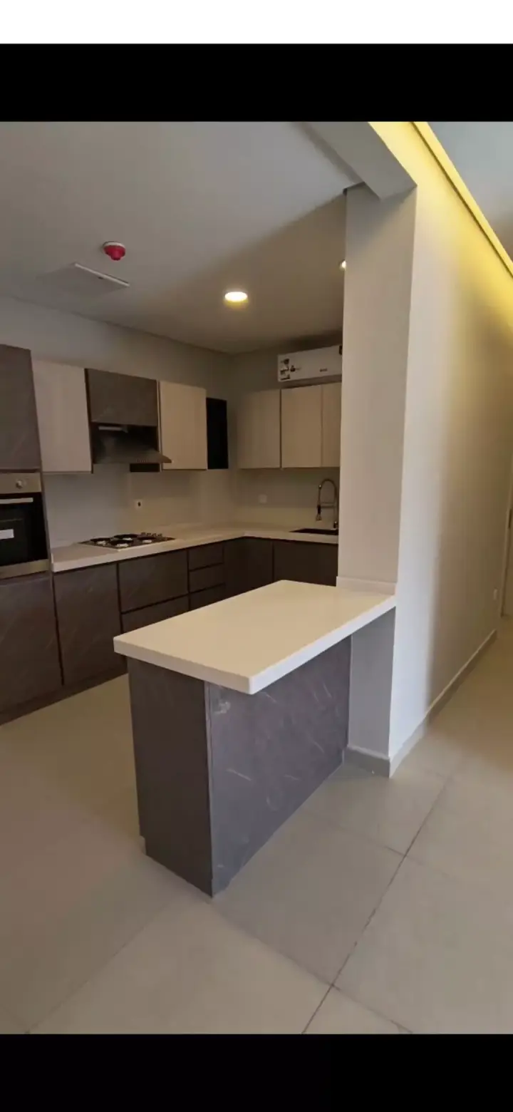 5 bedroom apartment in Al Hamdaniyah, Jeddah 14