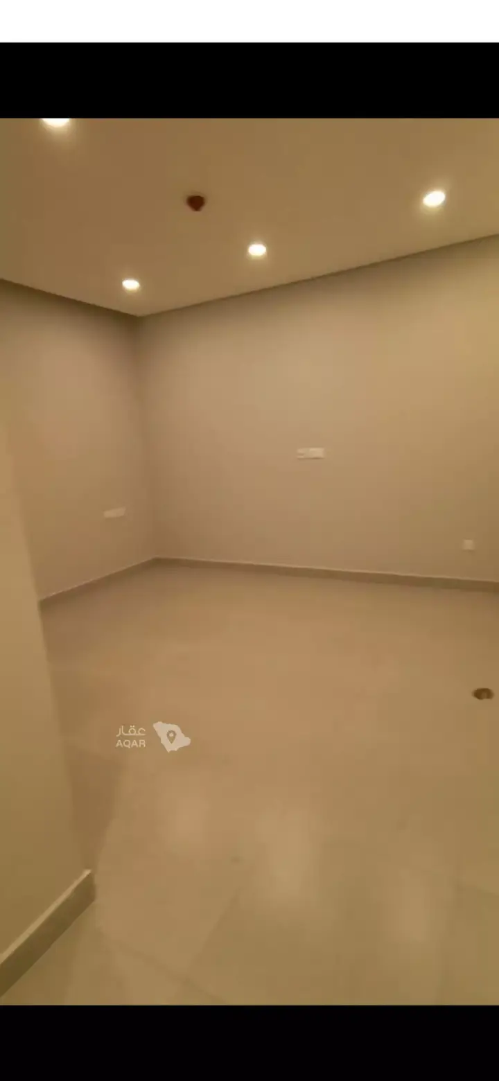 5 bedroom apartment in Al Hamdaniyah, Jeddah 13