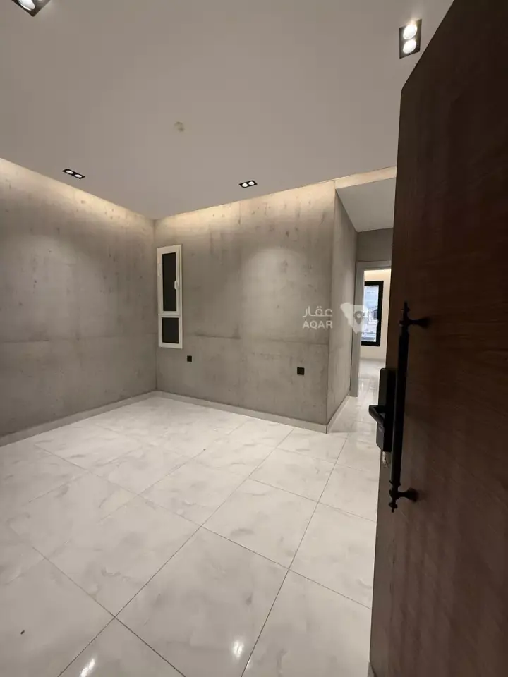 2 bedroom apartment in Al Safa, Jeddah 3