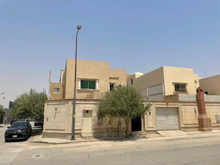7 bedroom villa in Al Murooj, Riyadh 3