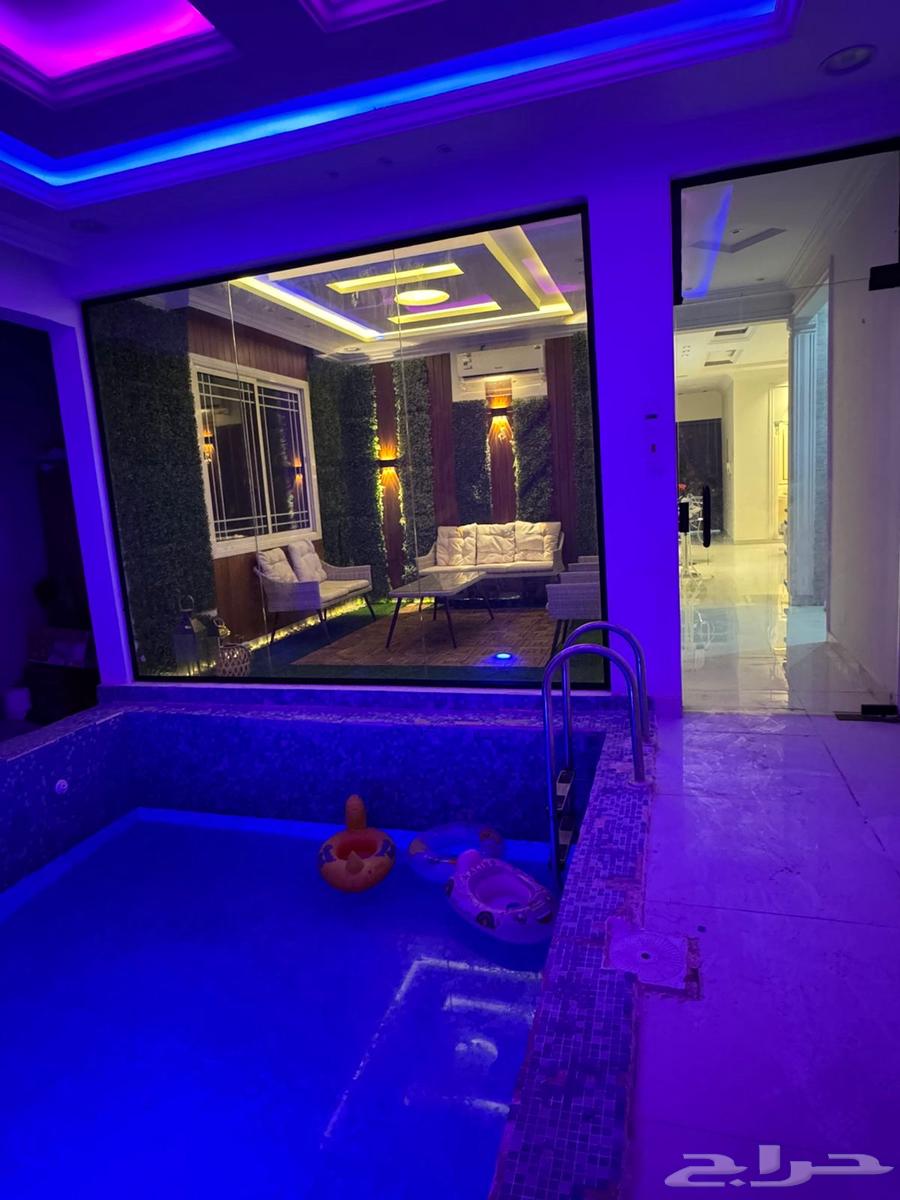 5 bedroom apartment in Al Rimal 10