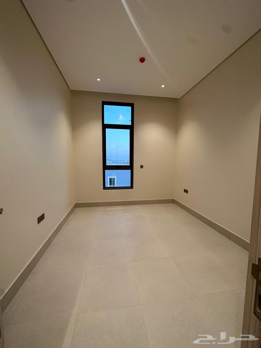 4 bedroom apartment in Al Aridh 8